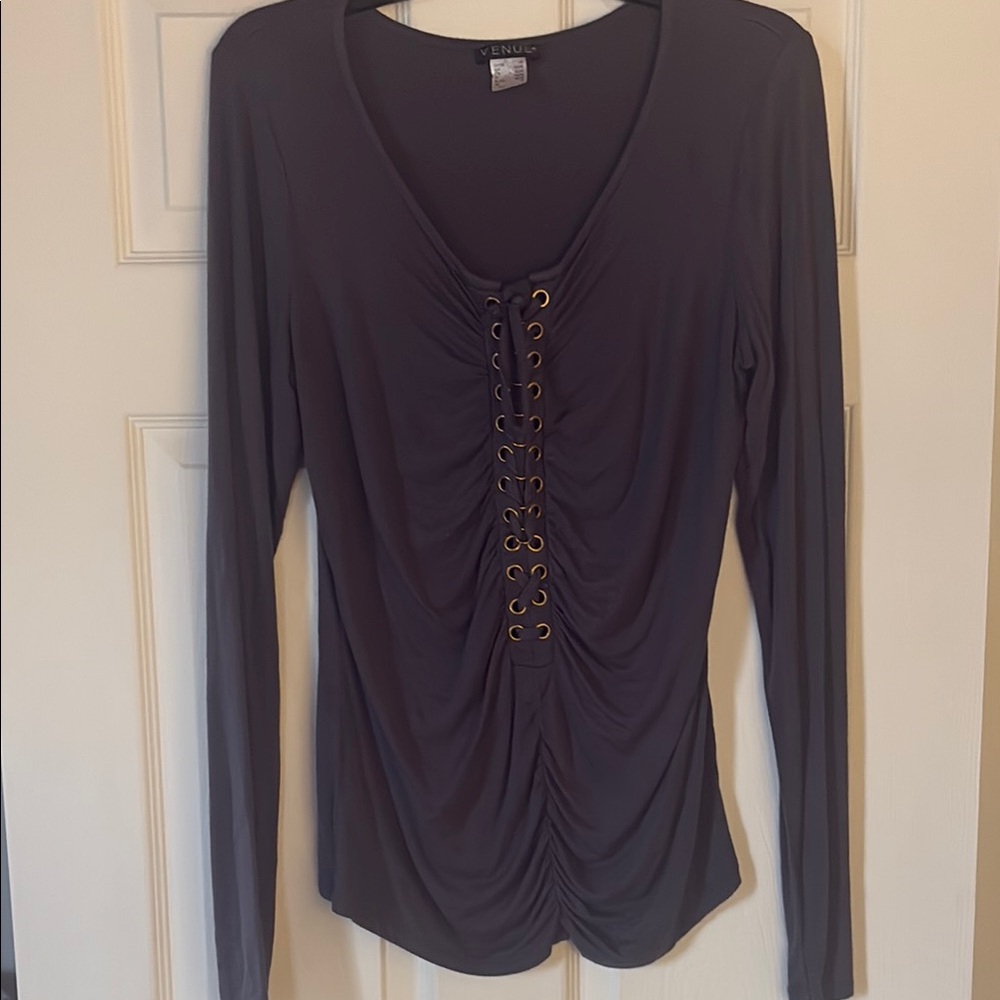 Venus Women's Gray Long Sleeve Grommet Lace Up Top